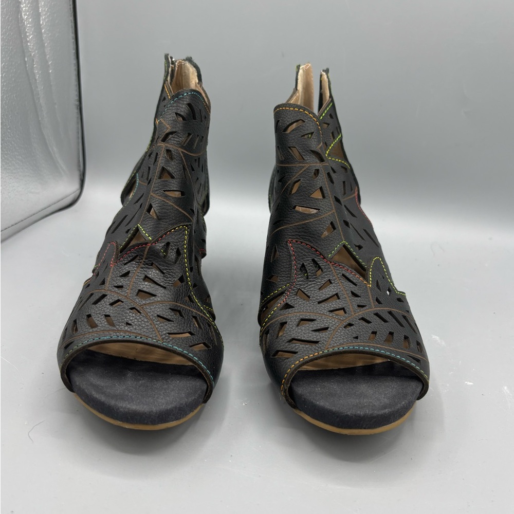 L'Artiste by Spring Step Icon heeled sandal